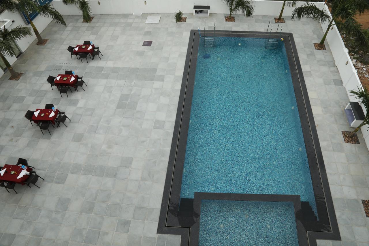 Отель Ganesh Residency Пондичерри Экстерьер фото